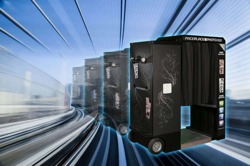 Photos on the Go: Fast Paced Photo Booth Rentals from Face Place Photo Booth